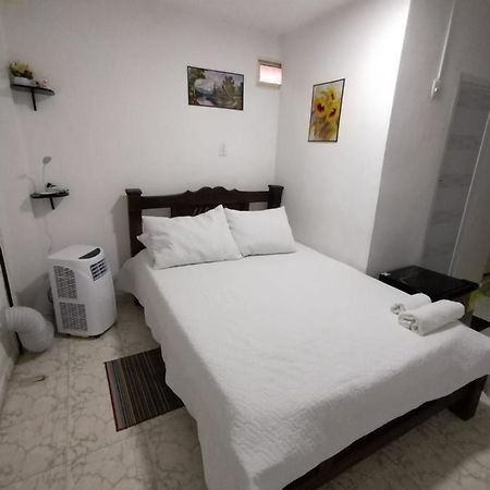 Habitacion Cerca De La Universidad Del Sinu Cartagena Екстер'єр фото