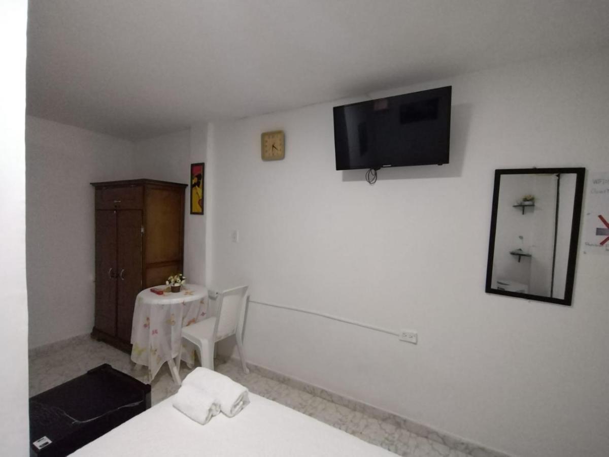 Habitacion Cerca De La Universidad Del Sinu Cartagena Екстер'єр фото